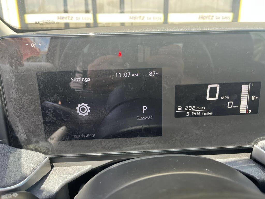2025 Nissan Kicks