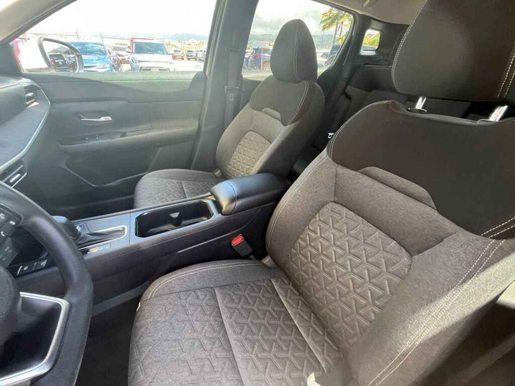 2025 Nissan Kicks