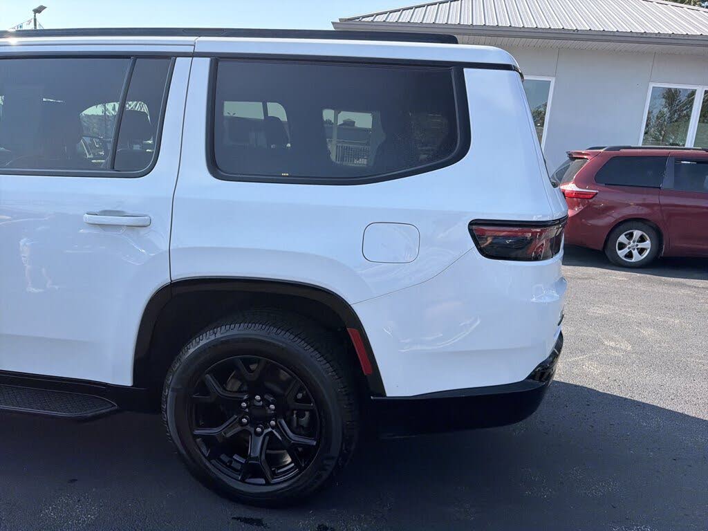 2023 Jeep Wagoneer