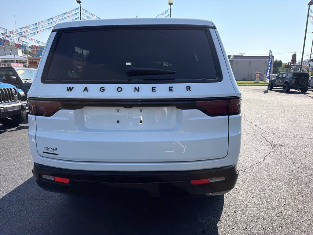 2023 Jeep Wagoneer