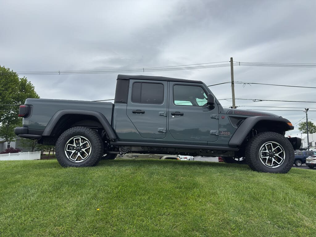 2026 Jeep Gladiator