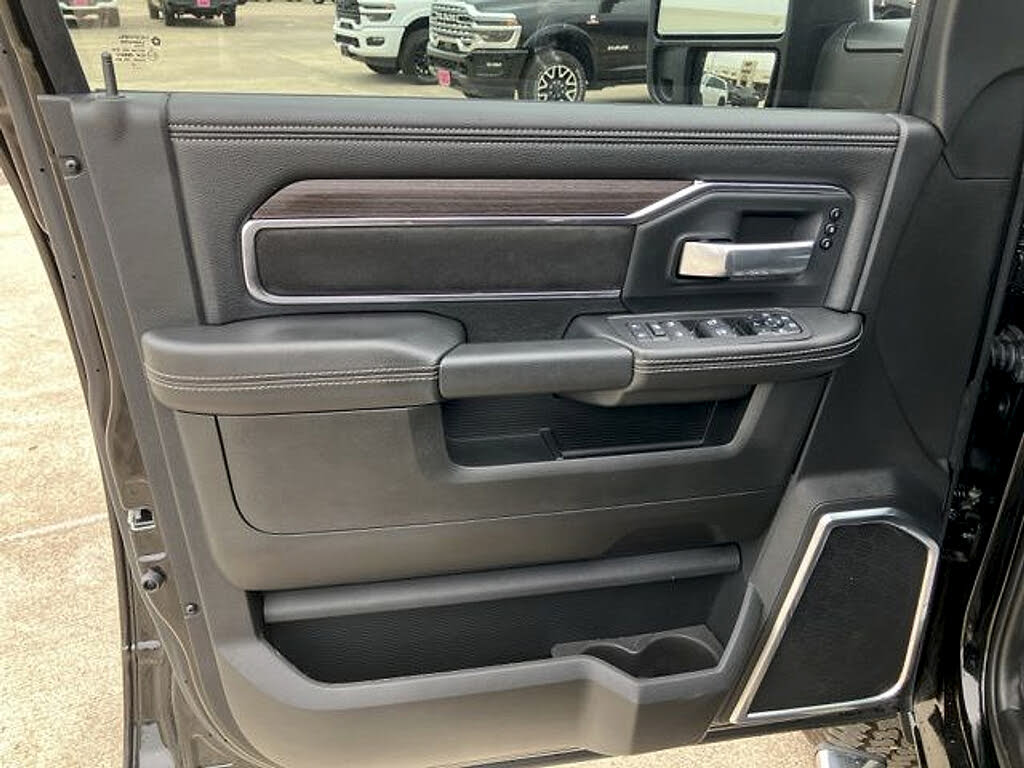 2025 Ram 2500