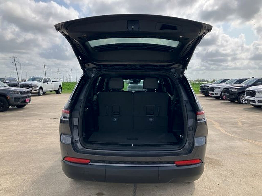 2026 Jeep Grand Cherokee L
