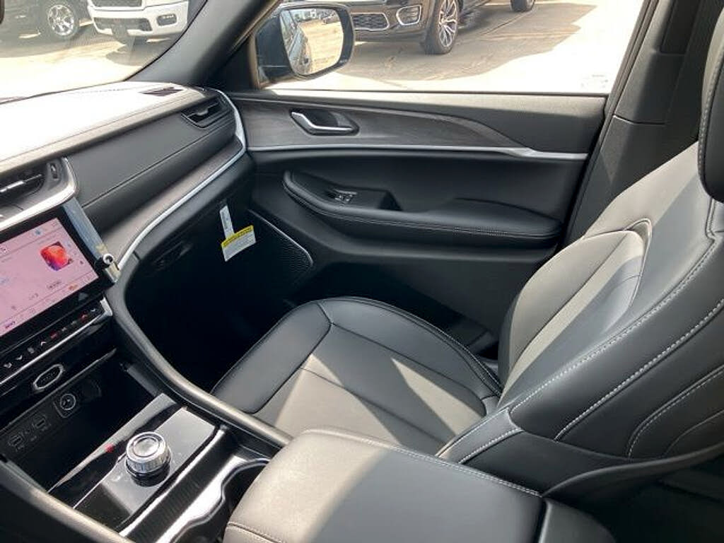 2026 Jeep Grand Cherokee L