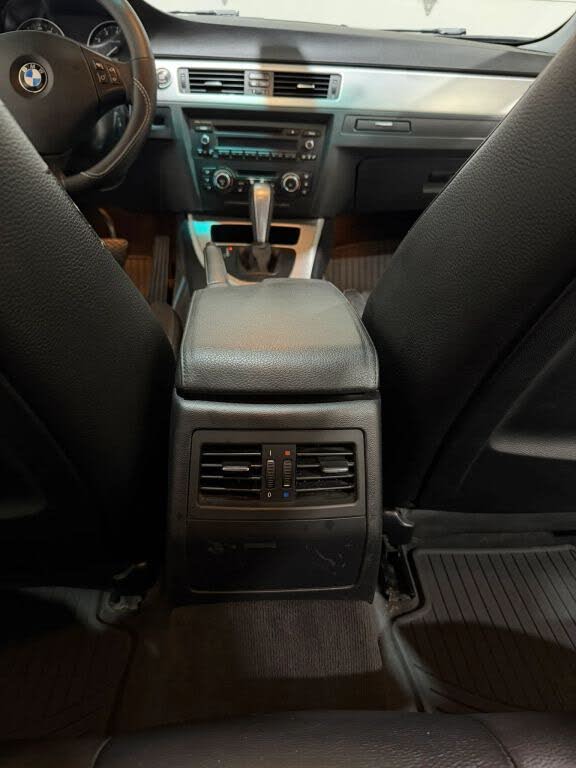 2011 BMW 3 Series