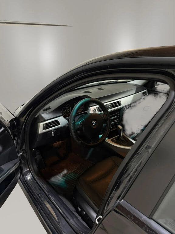 2011 BMW 3 Series
