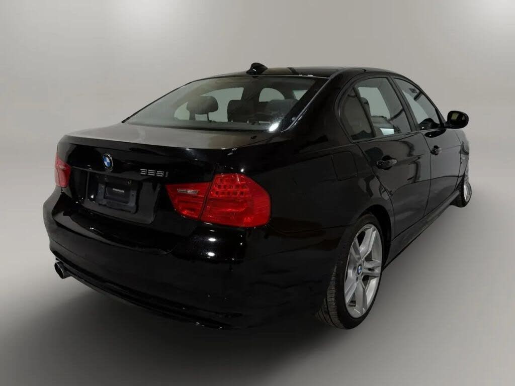 2011 BMW 3 Series