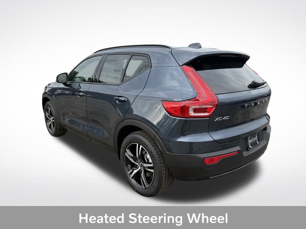 2026 Volvo XC40
