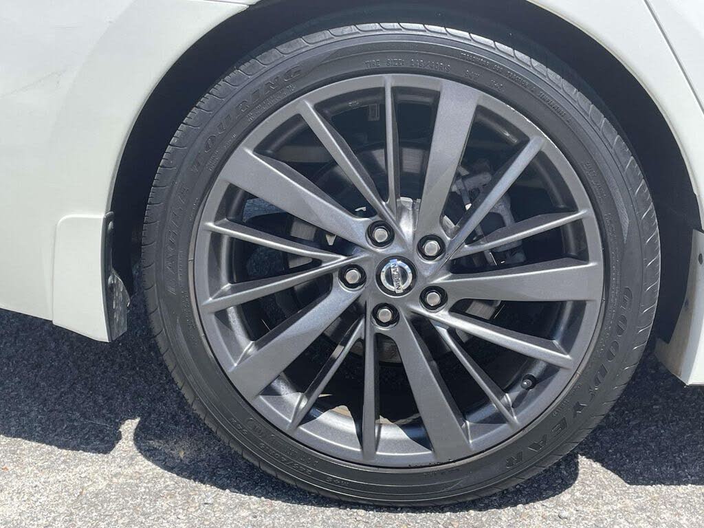 2019 Nissan Maxima