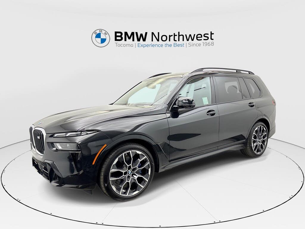 2024 BMW X7 M60i