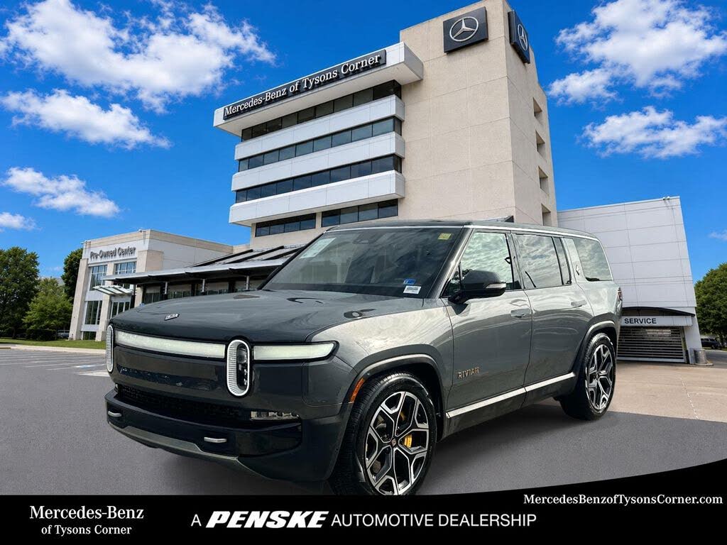 2022 Rivian R1S deal in Vienna, VA