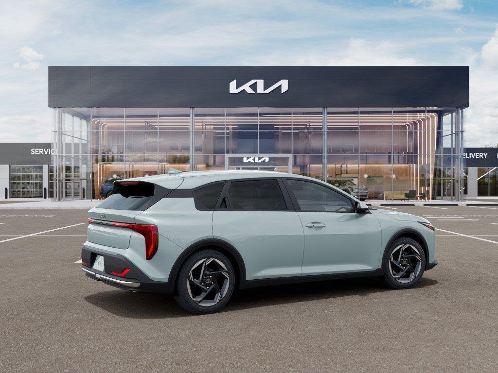 2026 Kia K4 Hatchback