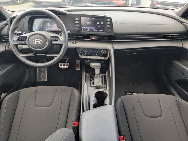2025 Hyundai Elantra
