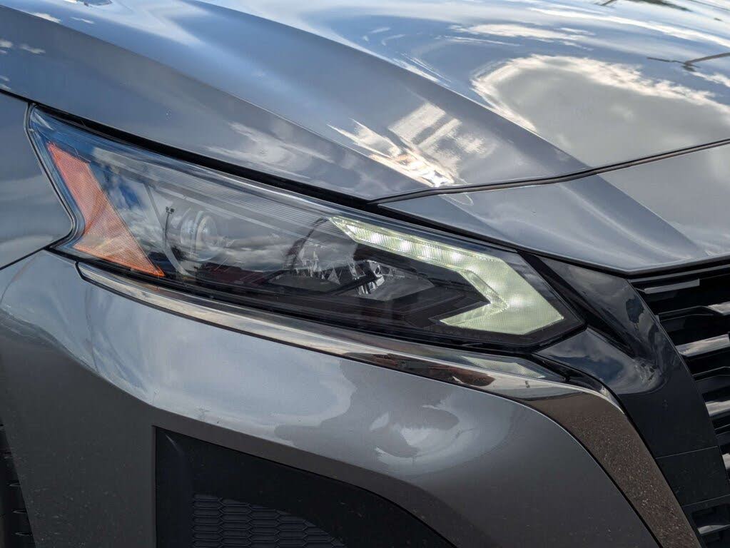 2025 Nissan Altima