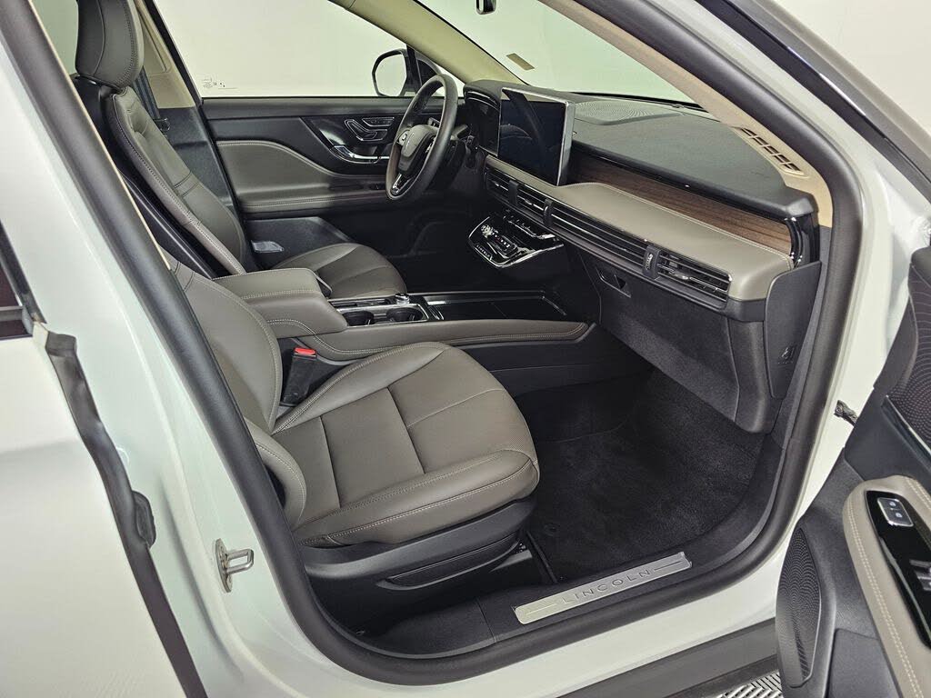 2025 Lincoln Corsair