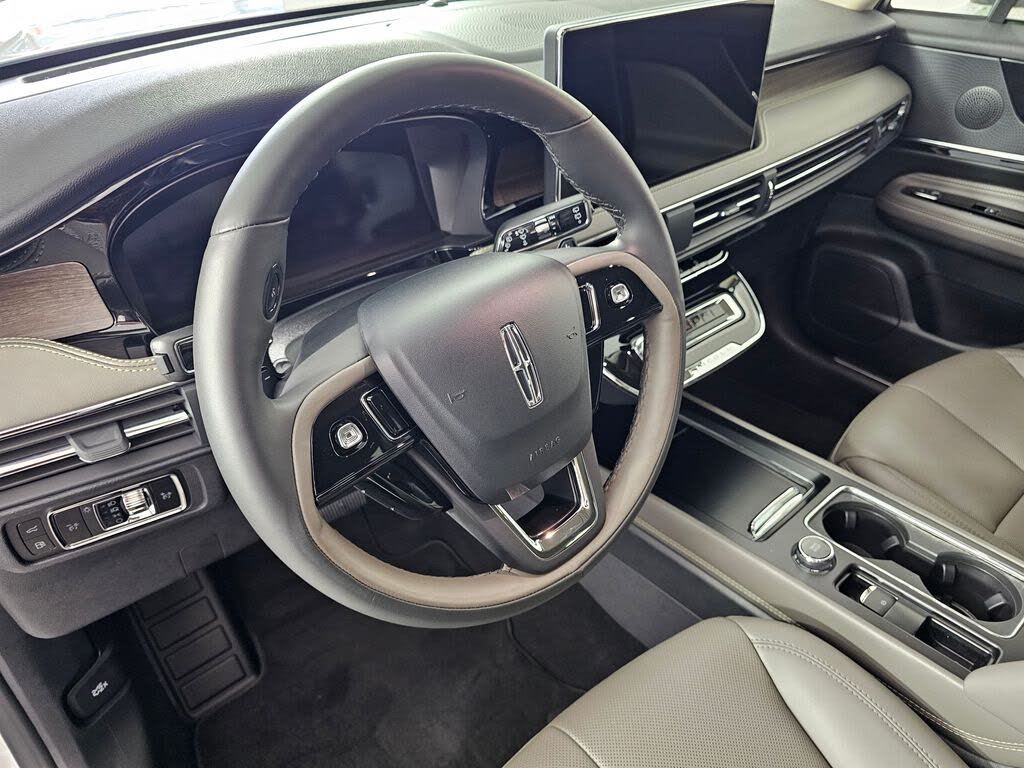2025 Lincoln Corsair