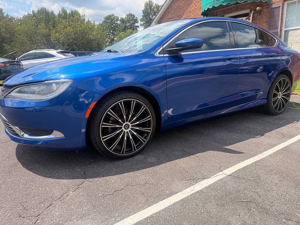 2015 Chrysler 200