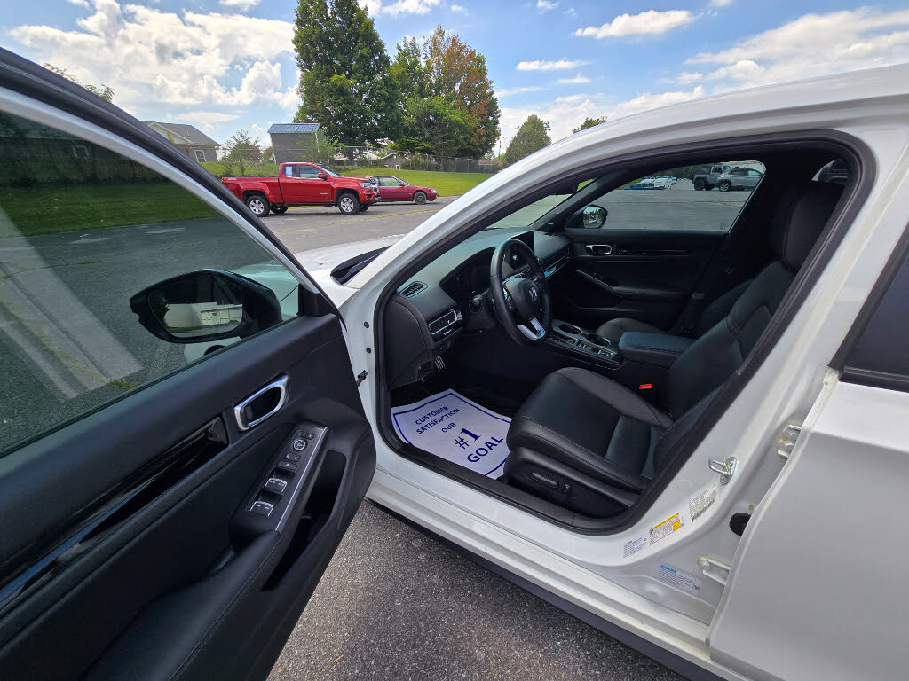 2025 Honda Civic Hybrid