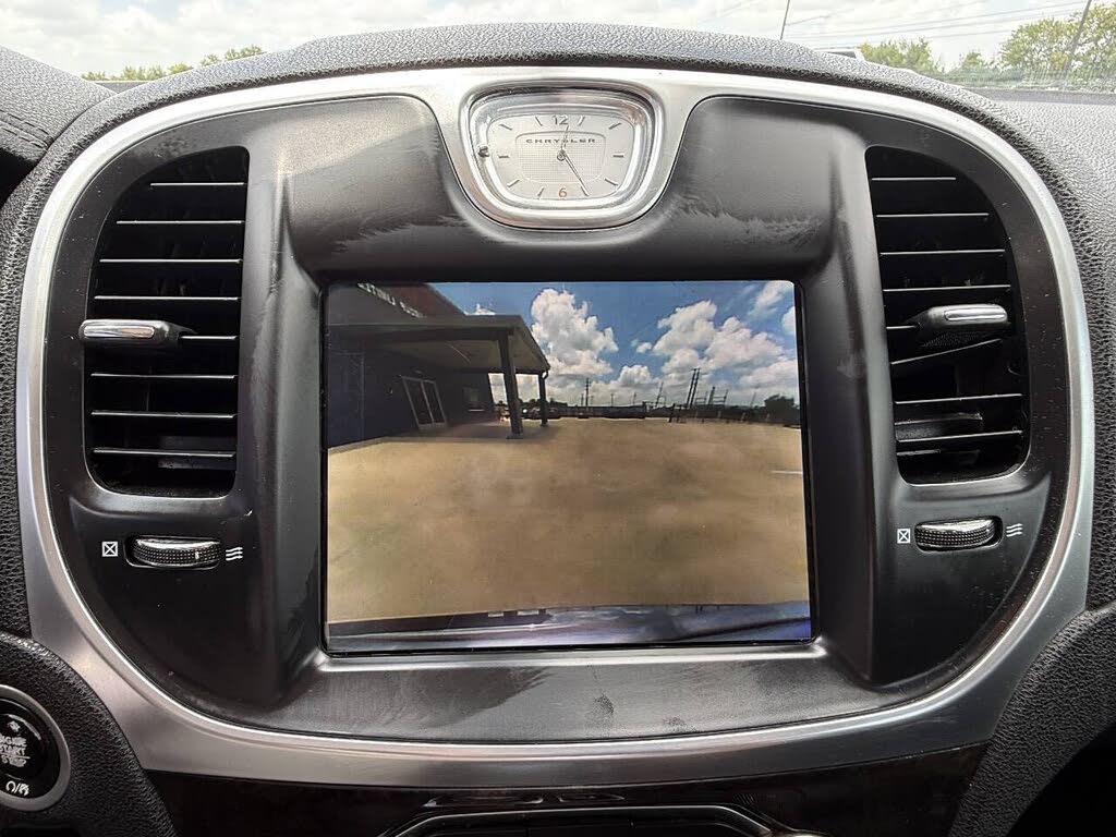 2018 Chrysler 300