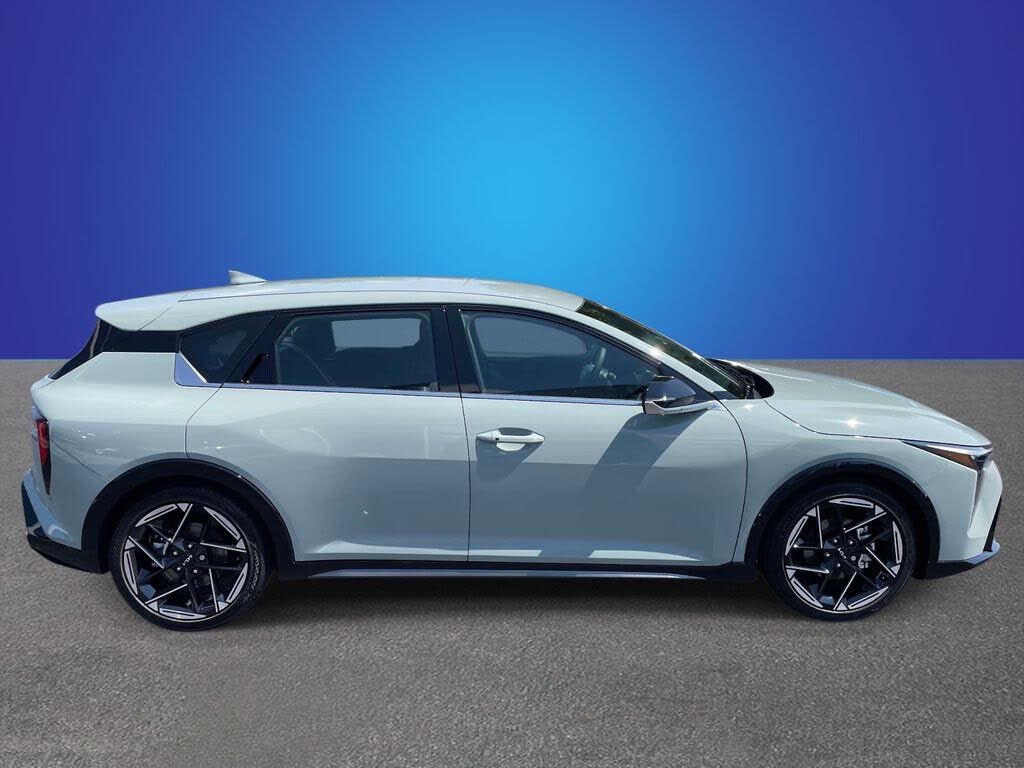 2026 Kia K4 Hatchback