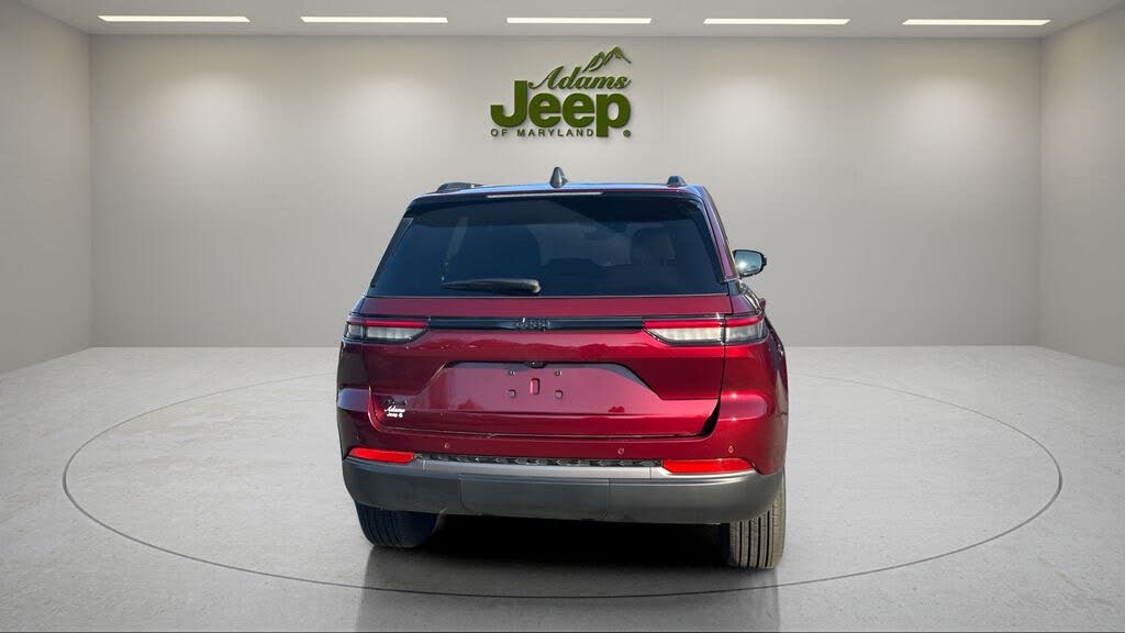 2026 Jeep Grand Cherokee
