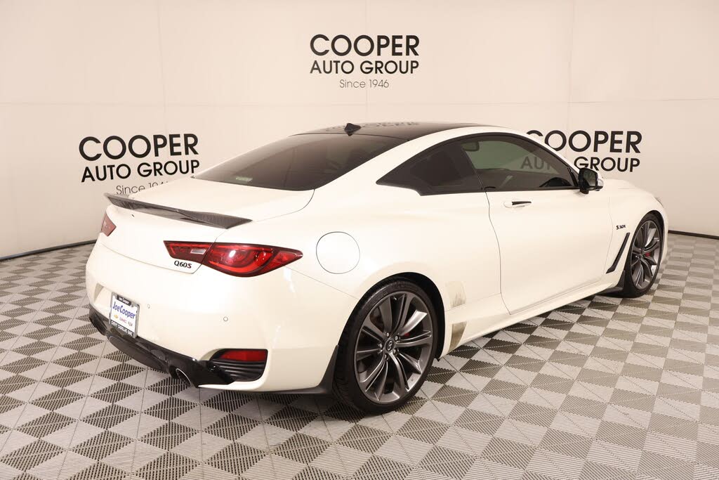2018 Infiniti Q60