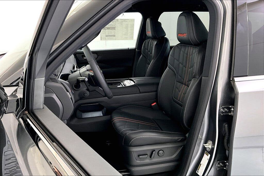 2025 Nissan Armada