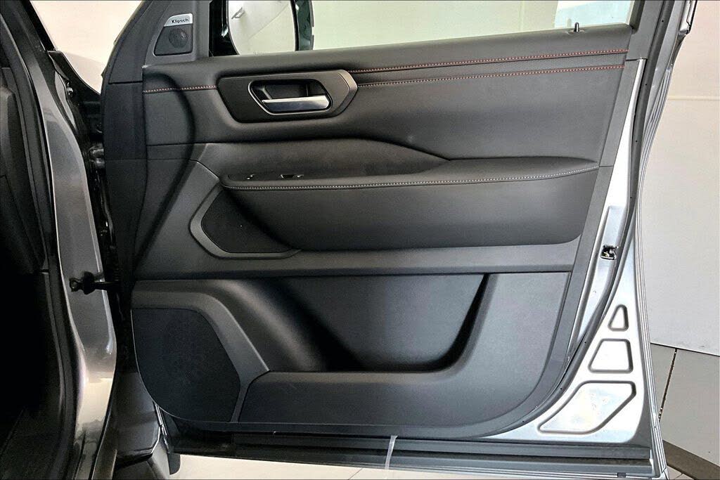 2025 Nissan Armada