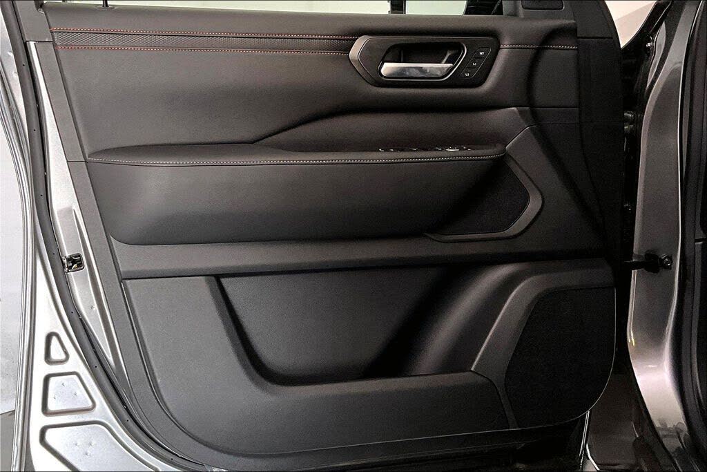 2025 Nissan Armada