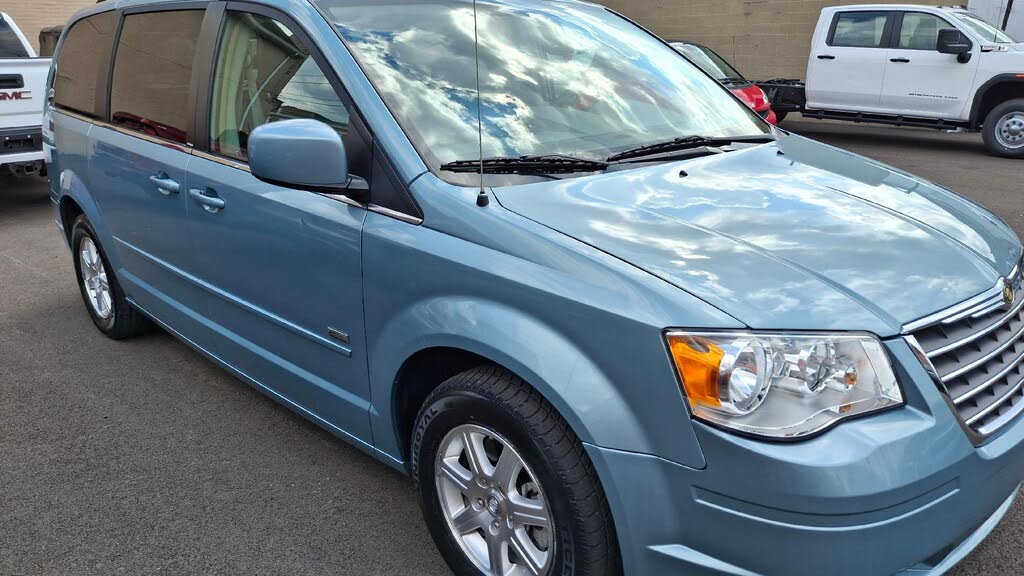 2008 Chrysler Town And Country