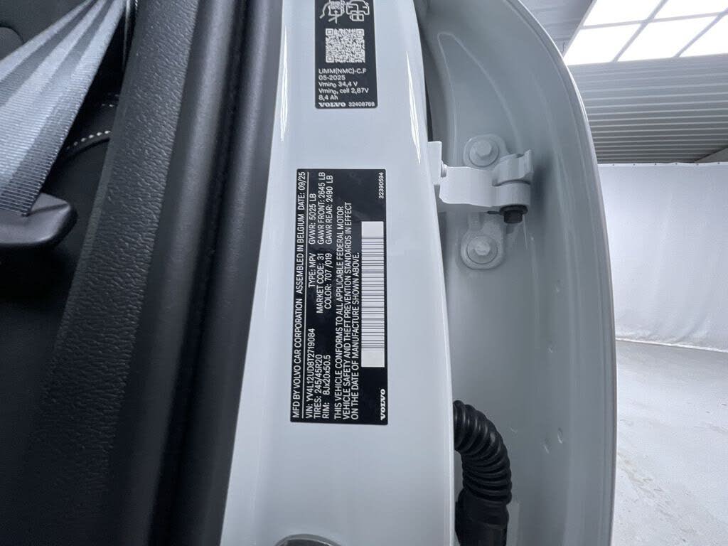 2026 Volvo XC40