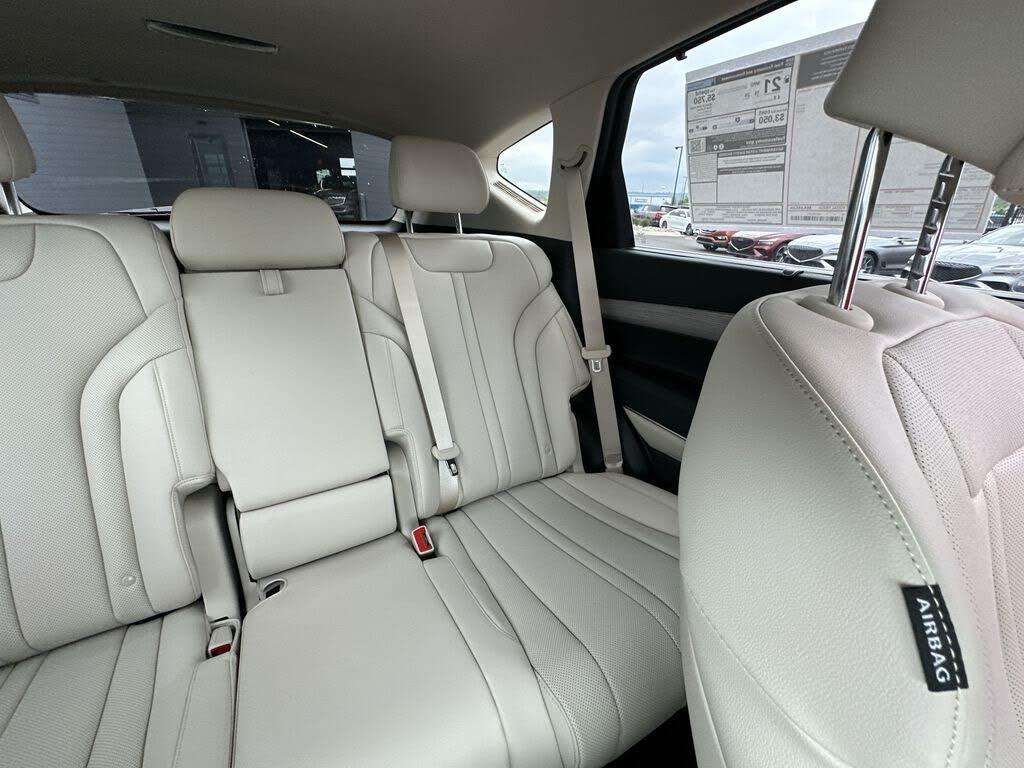 2025 Genesis GV80