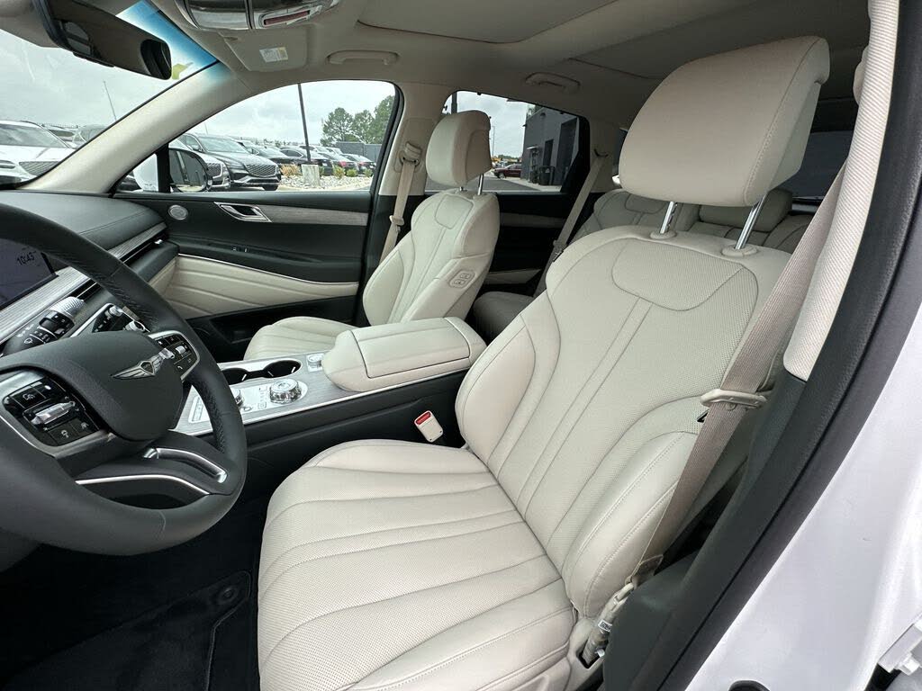 2025 Genesis GV80