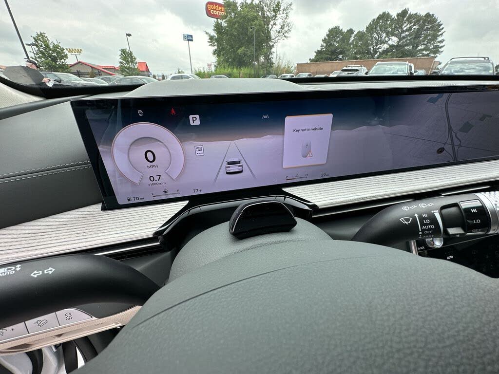 2025 Genesis GV80