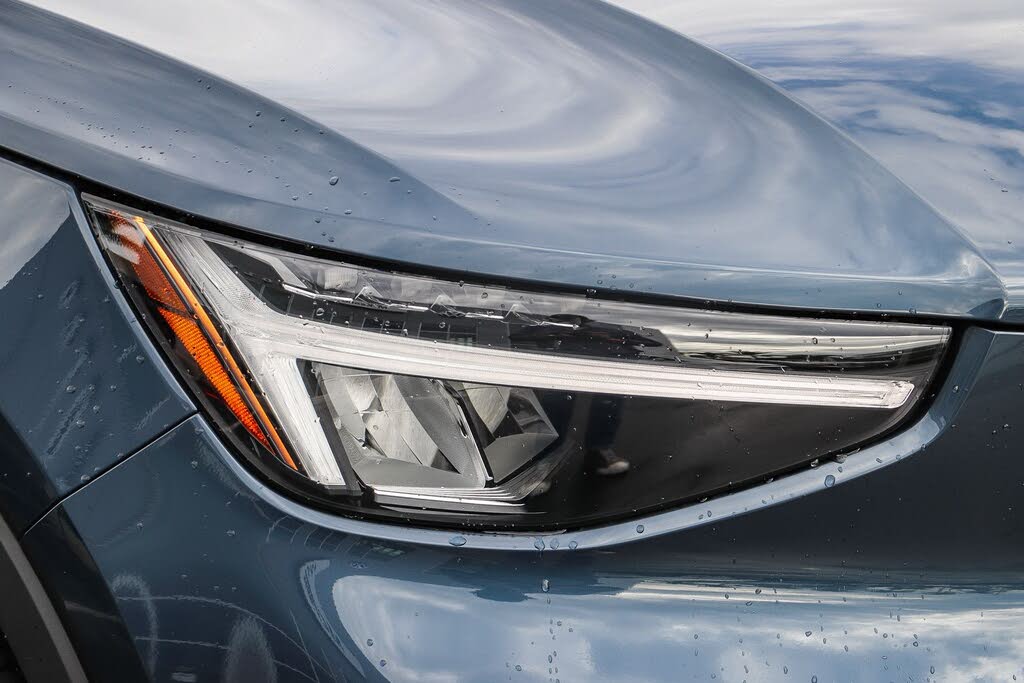 2026 Volvo XC40