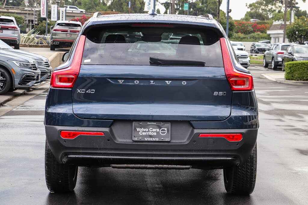2026 Volvo XC40