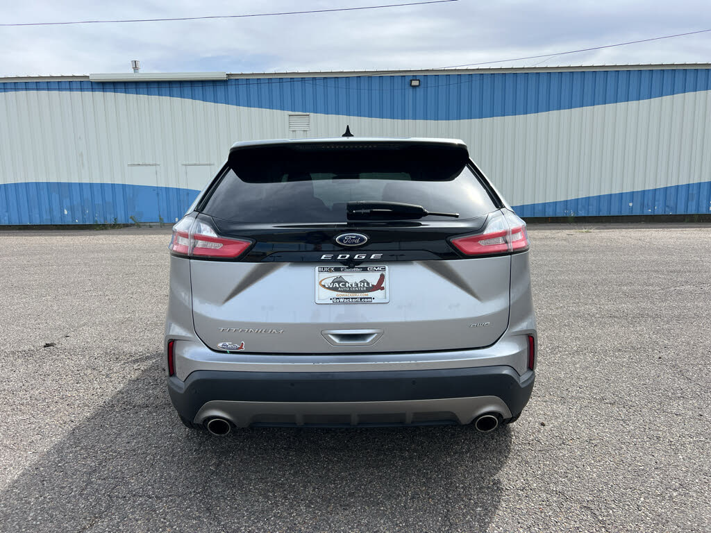 2022 Ford Edge