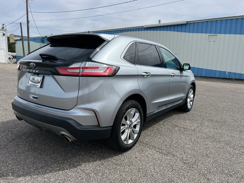 2022 Ford Edge