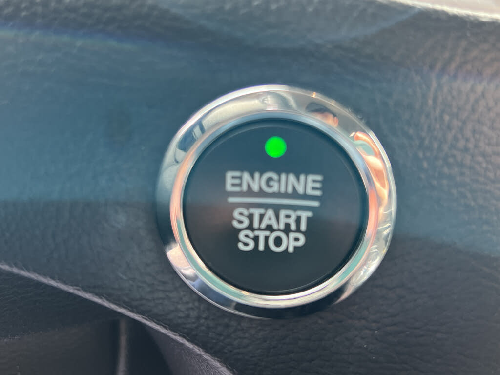 2022 Ford Edge
