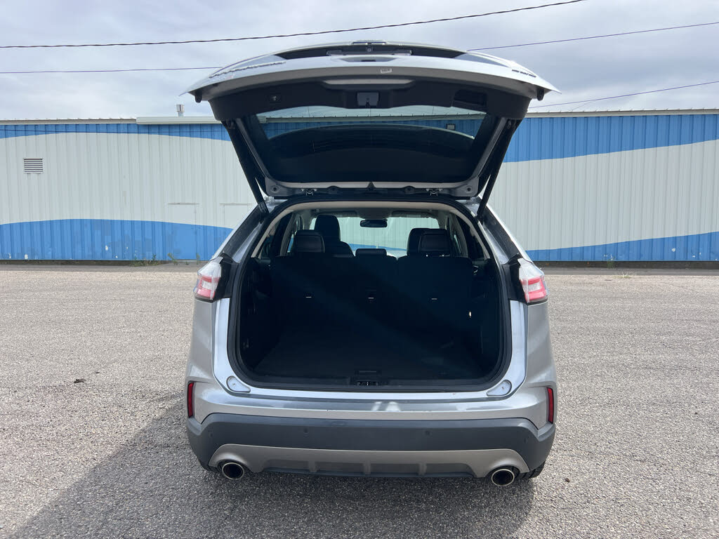 2022 Ford Edge