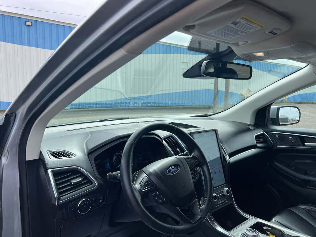 2022 Ford Edge