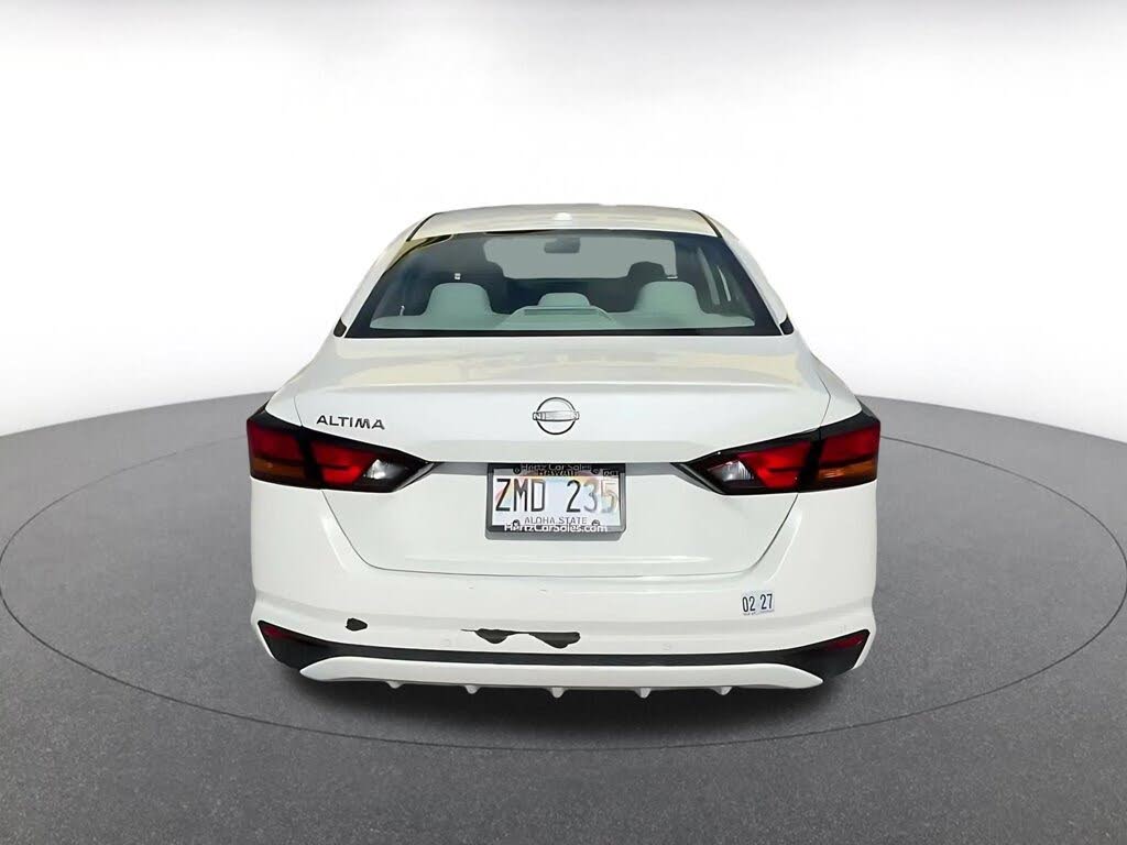 2025 Nissan Altima