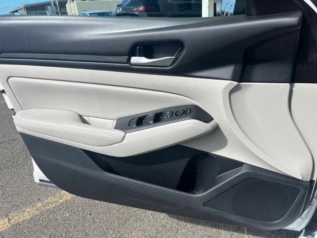2025 Nissan Altima