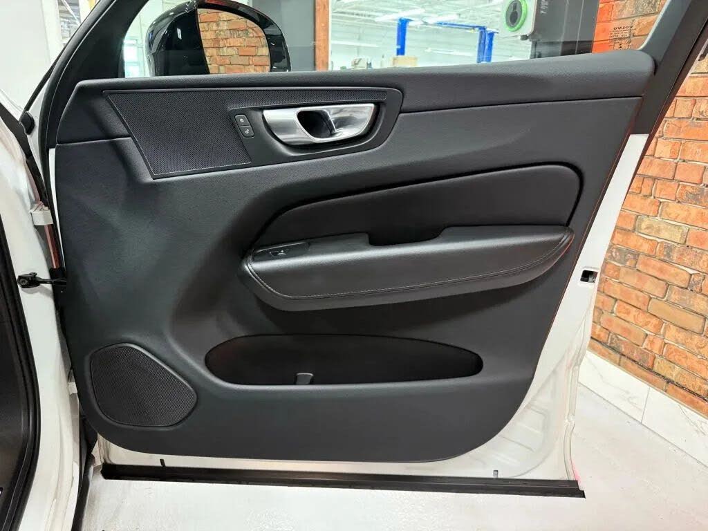 2023 Volvo XC60