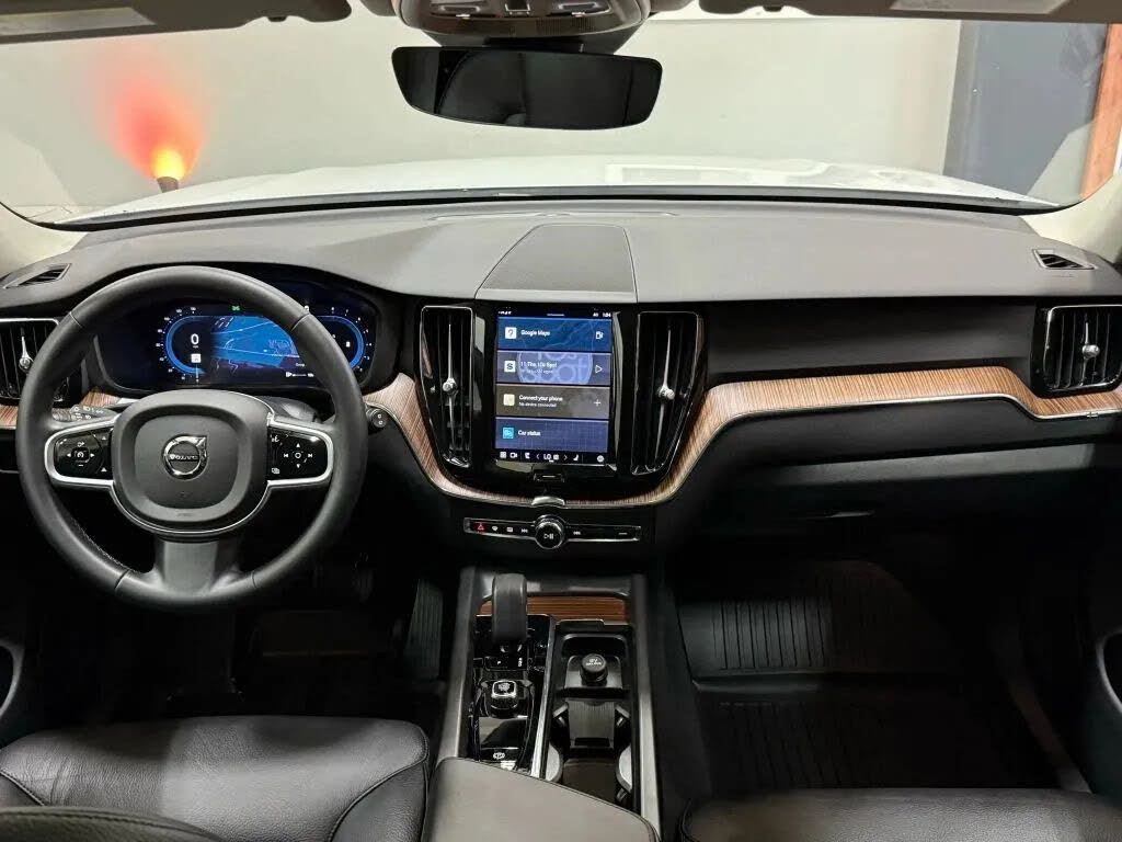2023 Volvo XC60