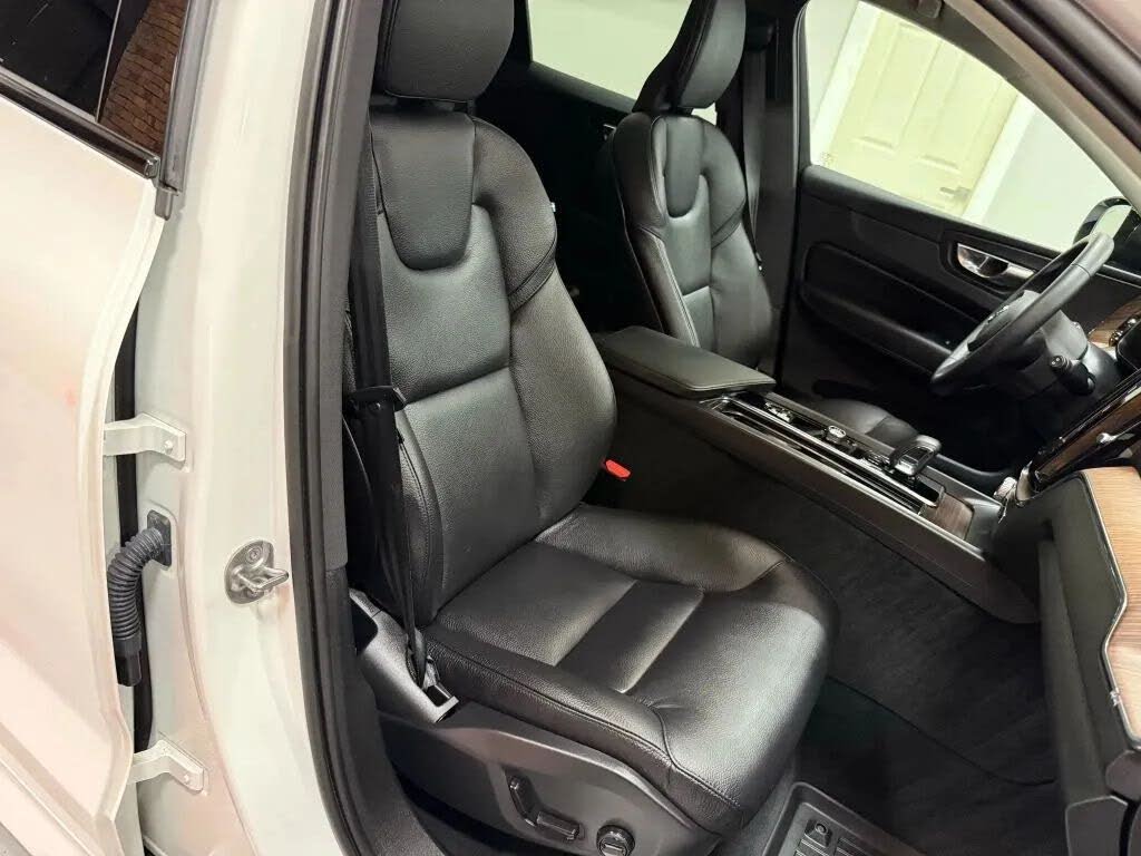 2023 Volvo XC60