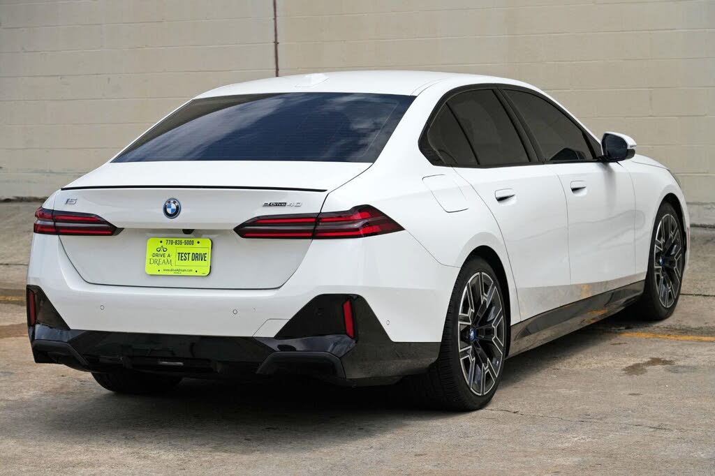 2025 BMW i5