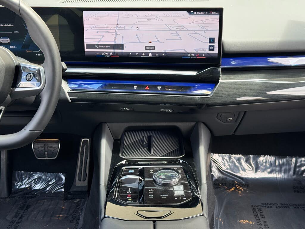 2025 BMW i5