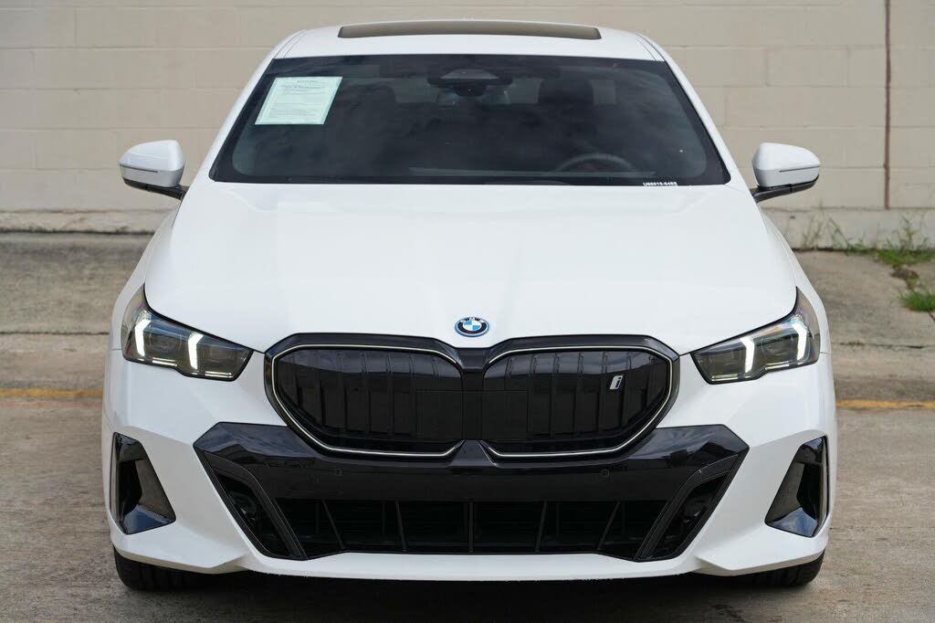 2025 BMW i5