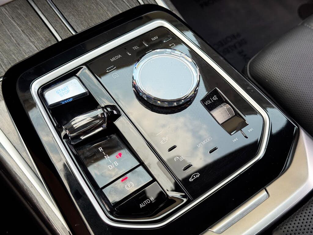2024 BMW i7